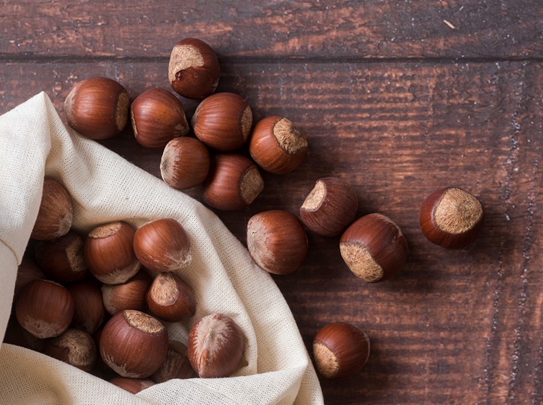 useful description of image if informative and not decoration only.